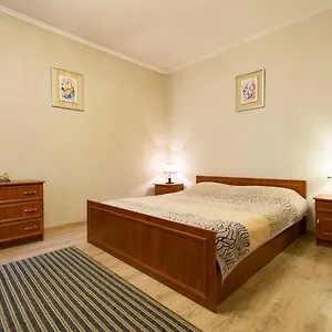 Nadezhda On Nauryzbay Batyra 37/1 , 阿拉木图 哈萨克斯坦